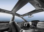 Toyota Prius + 2011 года